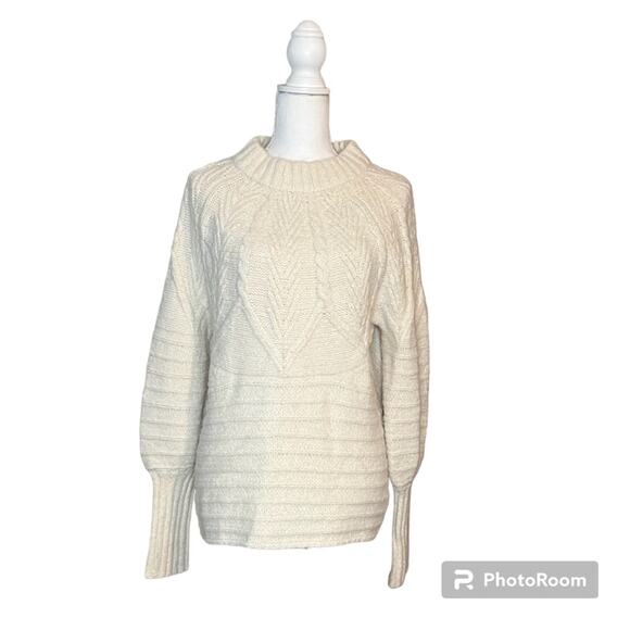 Universal Thread Crewneck Femme Pullover Sweater- Size Small - Picture 3 of 10